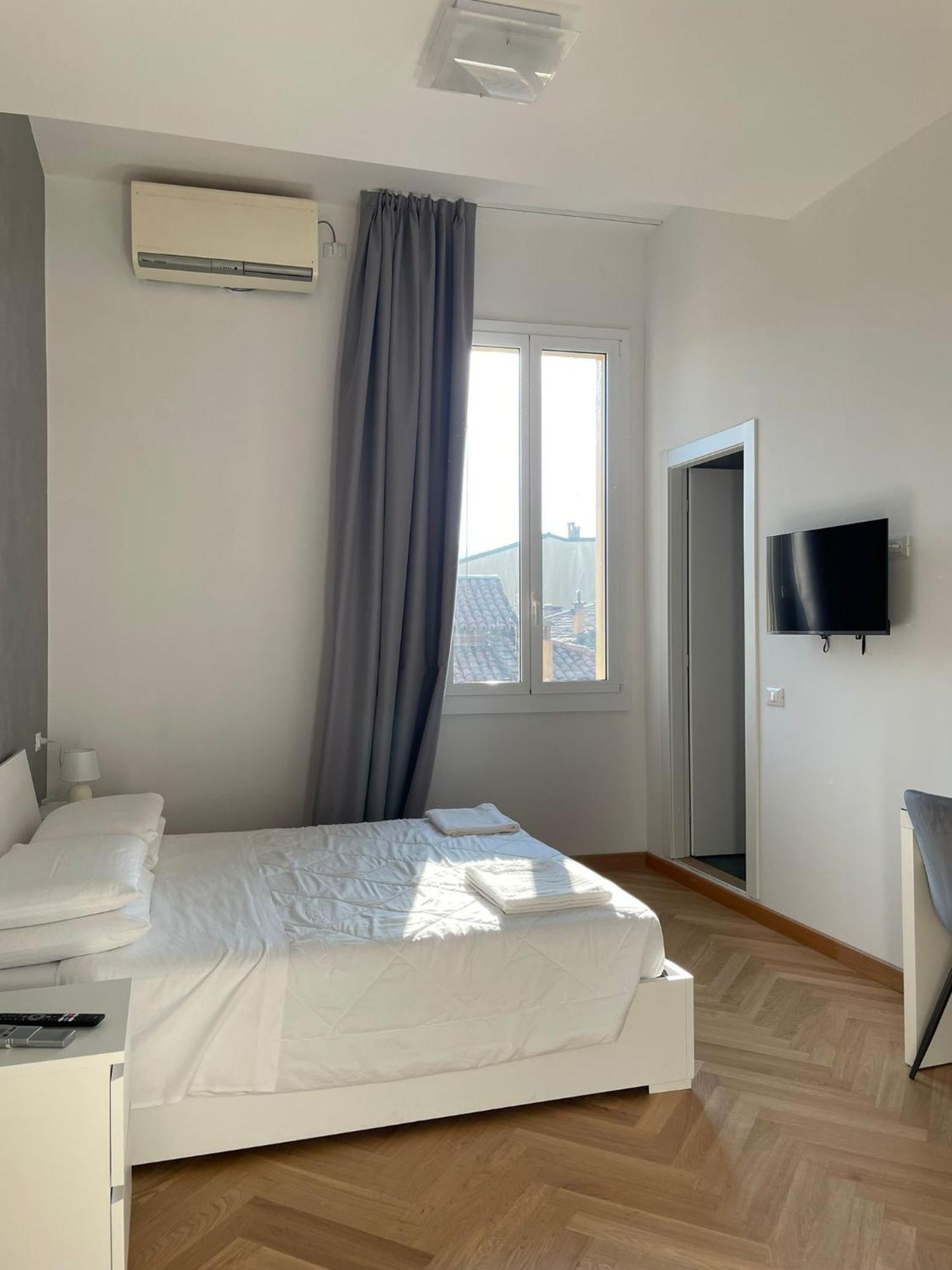 Le Suites Dell'Edera Bolonia Zewnętrze zdjęcie